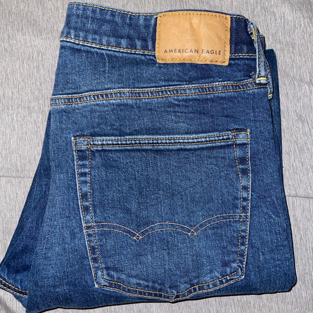 American Eagle Outfitters Men's Dark Blue Jeans